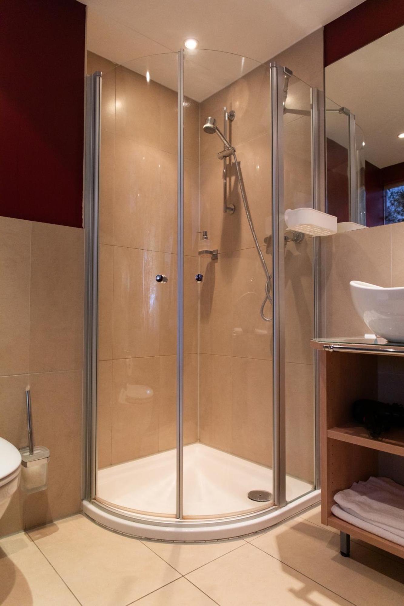 Mein Schlosshotel Heusenstamm Ngoại thất bức ảnh