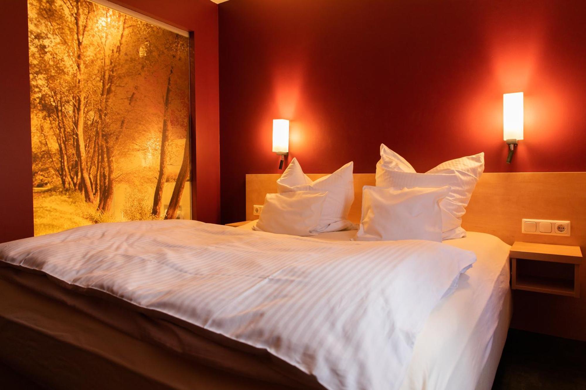 Mein Schlosshotel Heusenstamm Ngoại thất bức ảnh