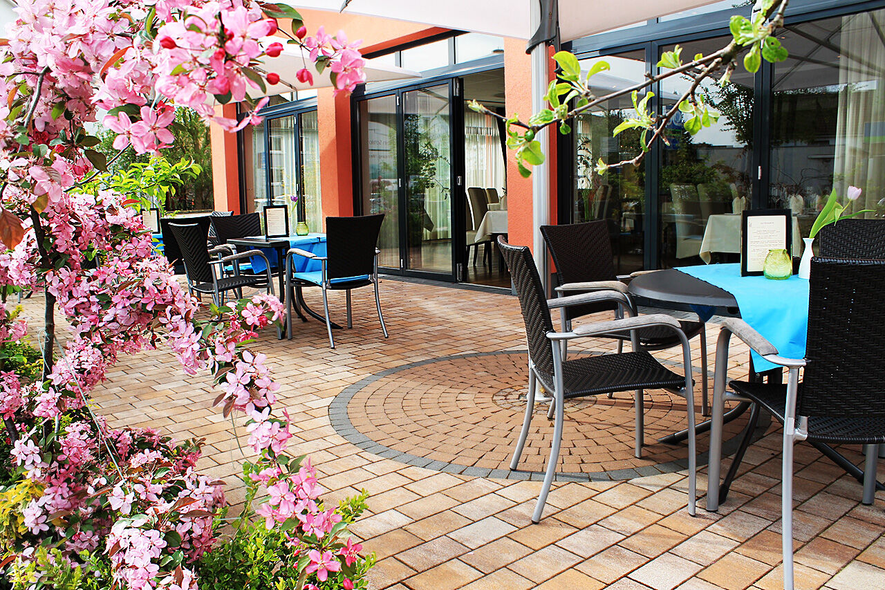 Mein Schlosshotel Heusenstamm Ngoại thất bức ảnh